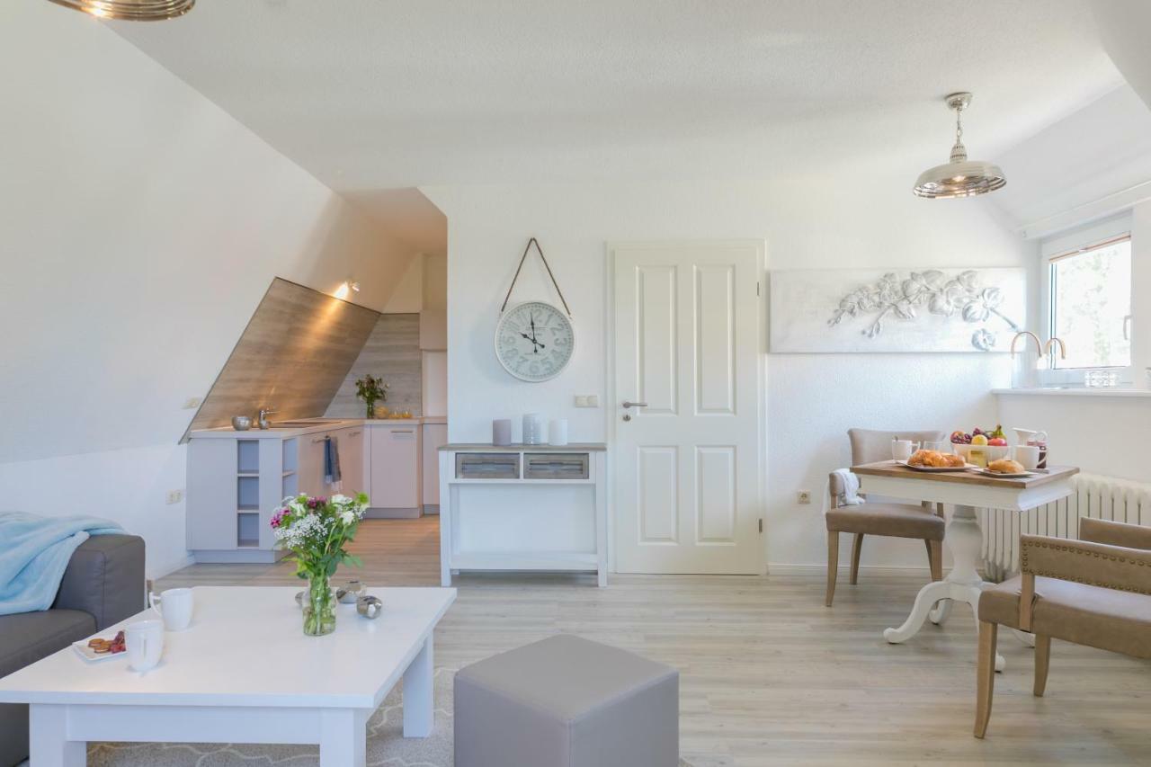 Boddenhaus Darss Apartment Wieck Ngoại thất bức ảnh